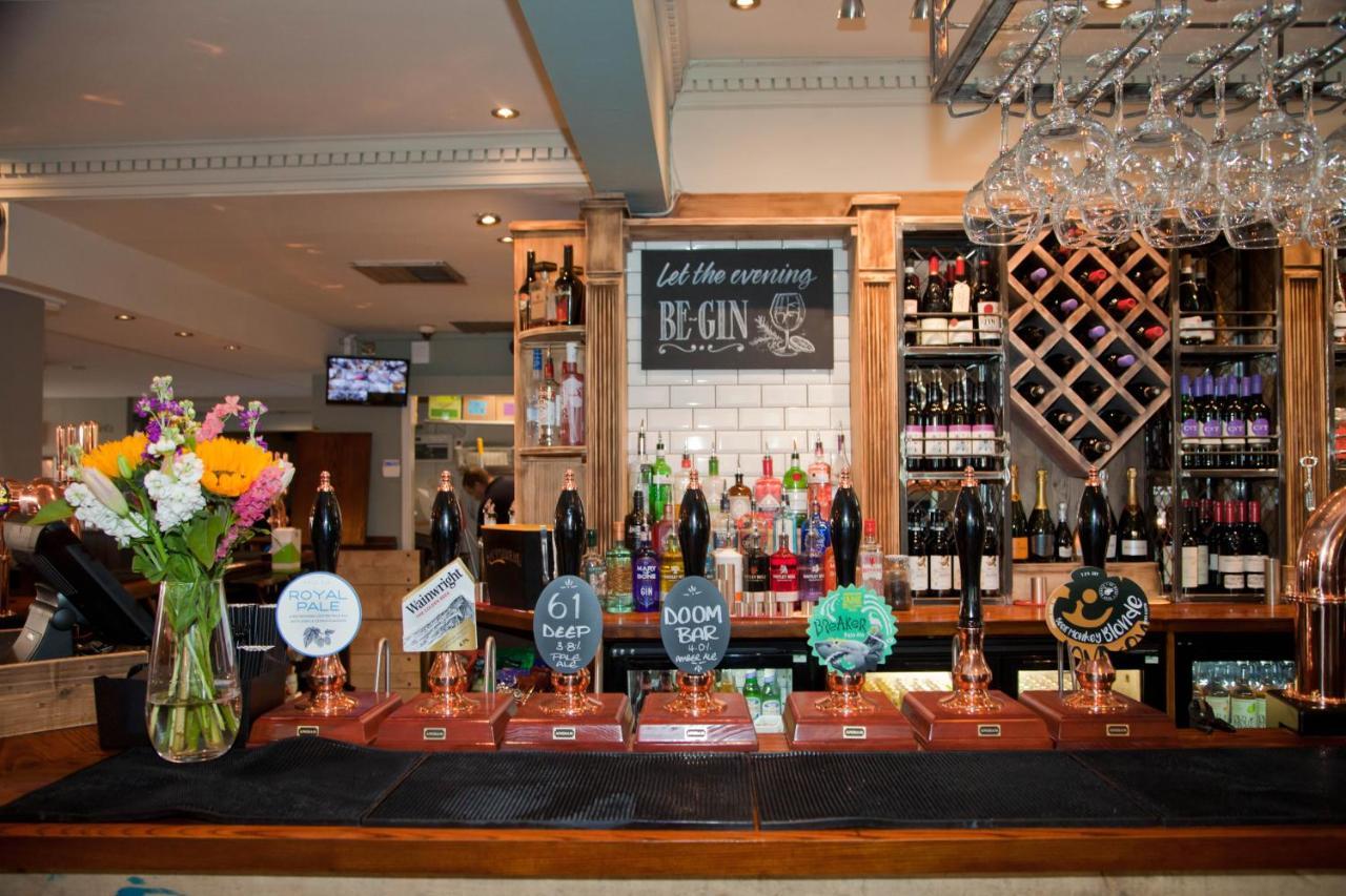 The Royal Hotel Bolton-le-Sands Eksteriør billede